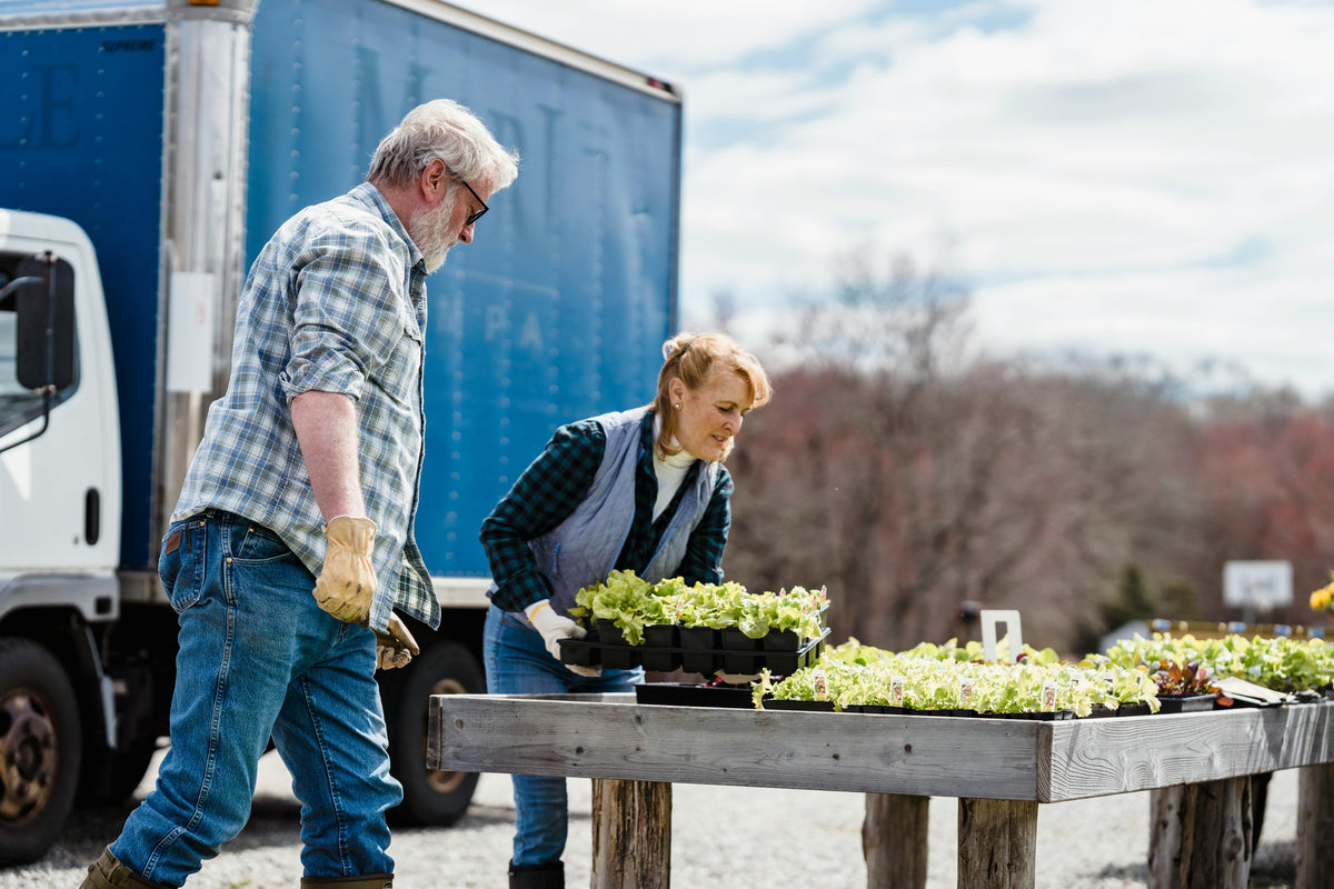 Supporting Local Farmers and Feeding Communities